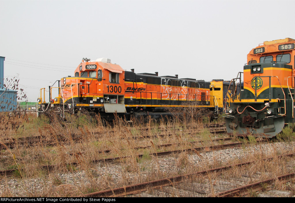 BNSF 1300